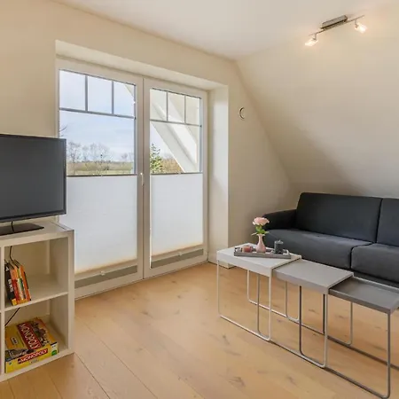 Cozy Apartment In Langenhorn Exterior photo